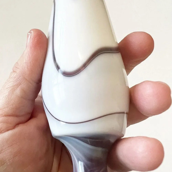 Vintage Amethyst Cream Swirled Twisted Pattern Glass Swung Vase Hand Blown MCM - Picture 9 of 14